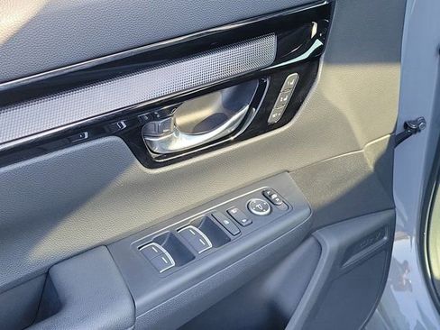 Certified 2025 Honda CR-V EX-L image 19