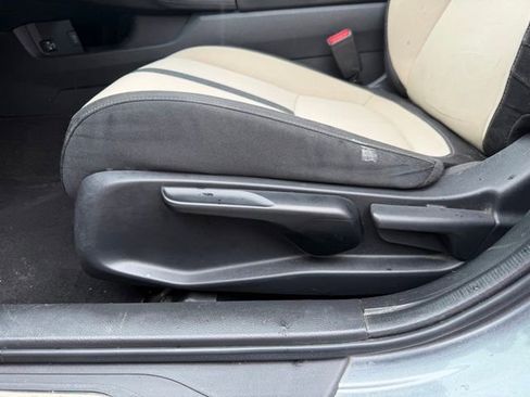 Used 2019 Honda Civic EX image 9