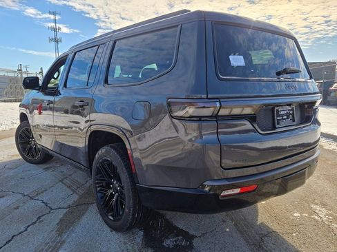 New 2026 Jeep Grand Wagoneer Limited image 18