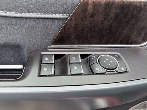 Used 2022 Ford F150 Lariat image 24