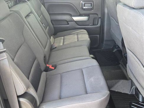 Used 2019 Chevrolet Silverado 2500 LT w/ Midnight Edition AWD/4WD image 17