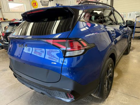 Used 2025 Kia Sportage X-Line image 3