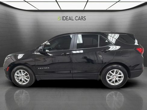 Used 2024 Chevrolet Equinox LS FWD image 2