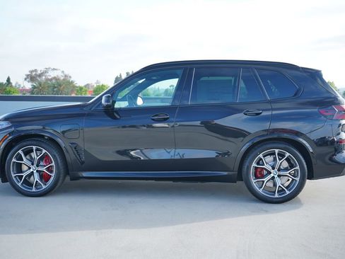 New 2026 BMW X5 xDrive50e w/ M Sport Package image 4