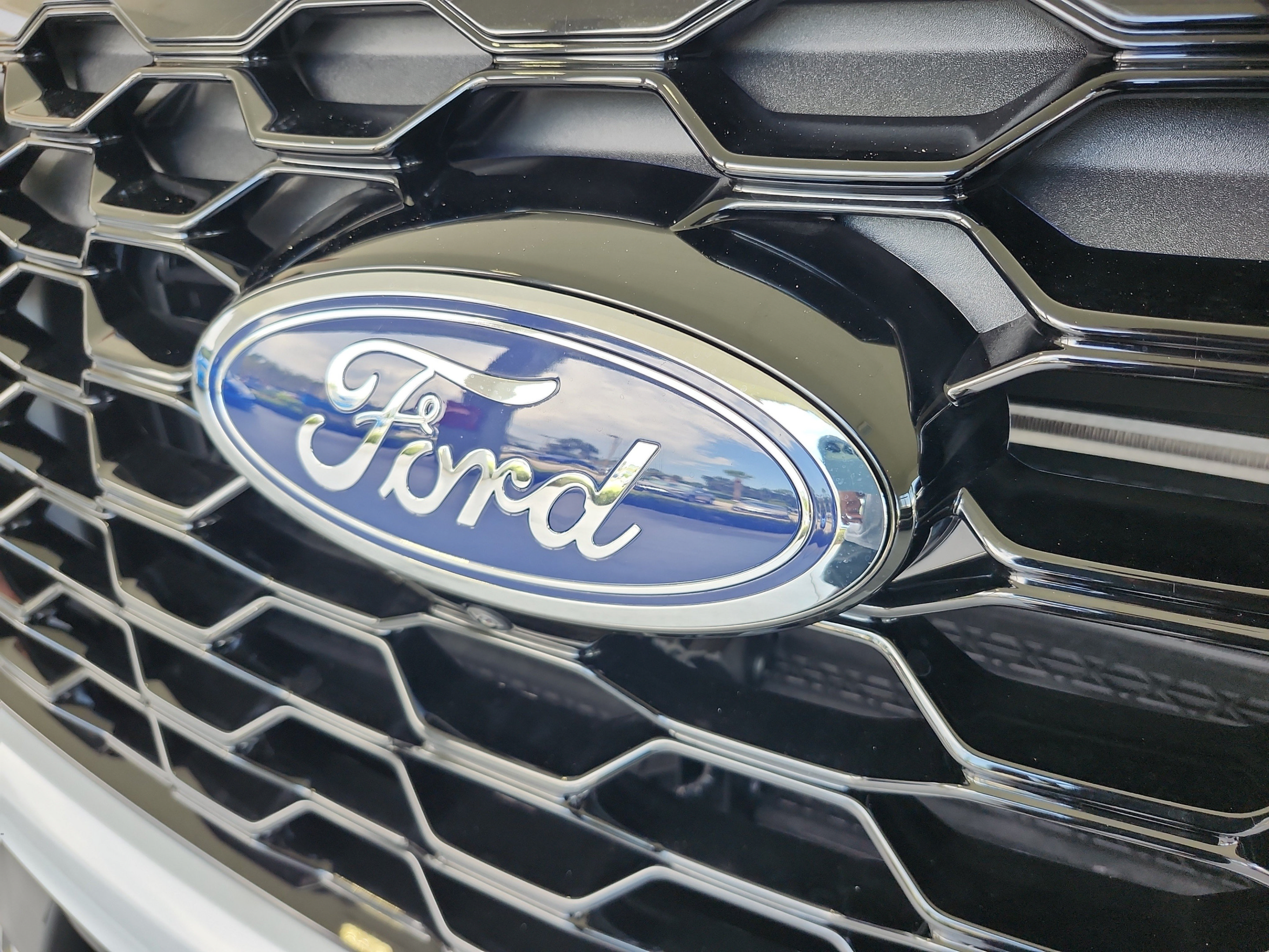 New 2026 Ford Explorer ST-Line w/ Premium Package RWD image 31