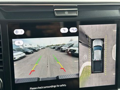 Used 2025 Ford F250 Platinum image 30