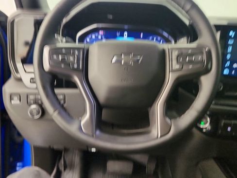 Used 2025 Chevrolet Silverado 1500 ZR2 w/ Technology Package AWD/4WD image 19