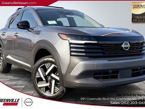 New 2026 Nissan Kicks SV image 1