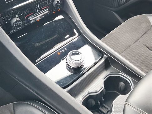 Used 2024 Jeep Grand Cherokee Altitude image 18