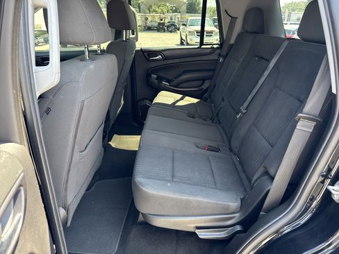 Used 2018 GMC Yukon SLE w/ SLE Value Package image 10