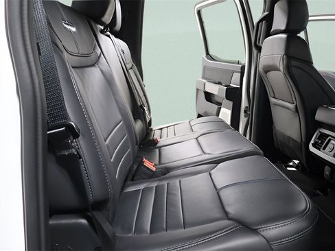 Used 2025 Ford F350 Platinum image 29