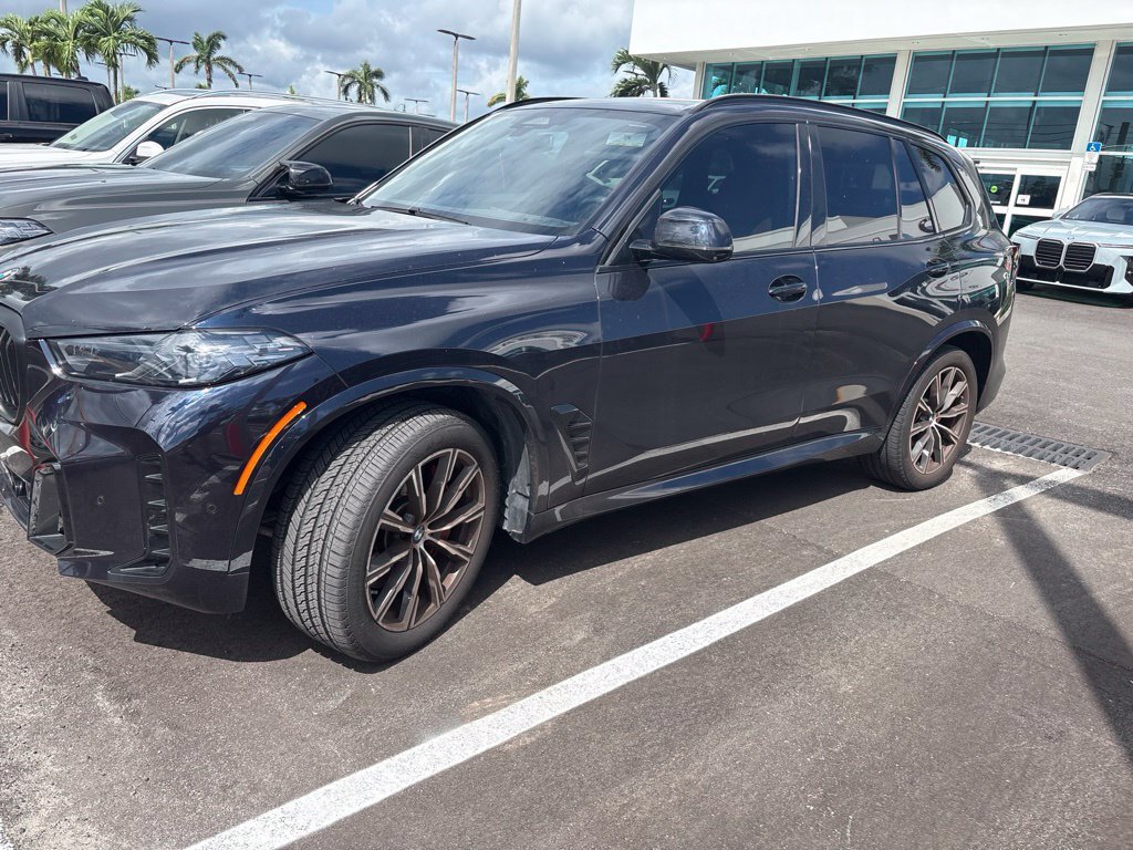 Certified 2024 BMW X5 sDrive40i w/ M Sport Package RWD image 9