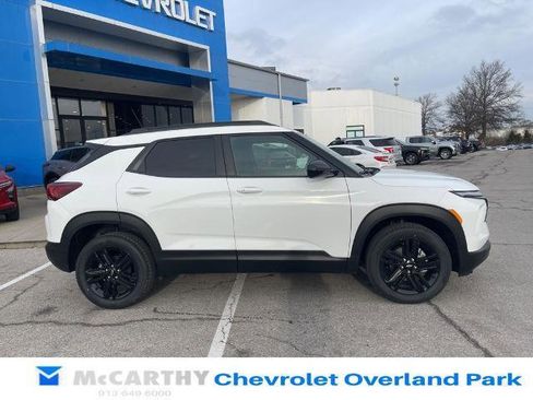 New 2026 Chevrolet TrailBlazer LT w/ Convenience Package AWD/4WD image 2