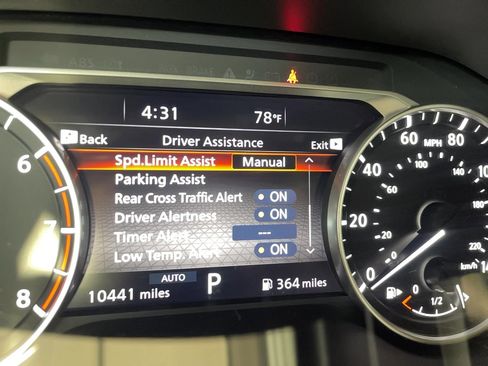 Used 2023 Nissan Rogue SL w/ SL Premium Package image 31