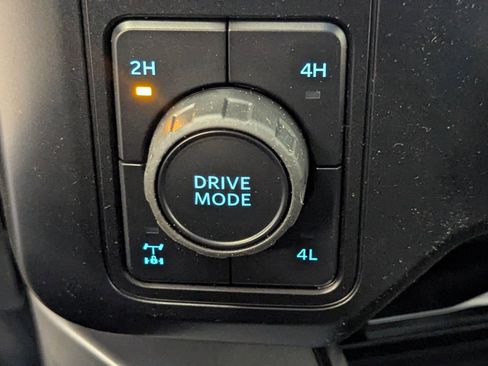 New 2026 Ford F250 Lariat w/ Chrome Package image 26