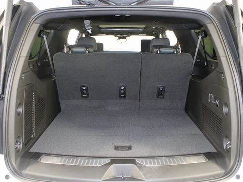 New 2026 GMC Yukon XL AT4 image 26