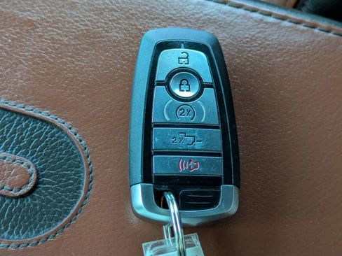 Used 2019 Ford F150 King Ranch w/ Equipment Group 601A Luxury RWD image 30