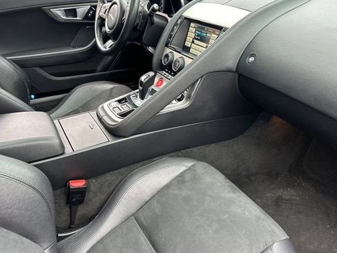 Used 2015 Jaguar F-TYPE Coupe image 26
