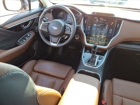 Certified 2025 Subaru Outback Touring XT image 9