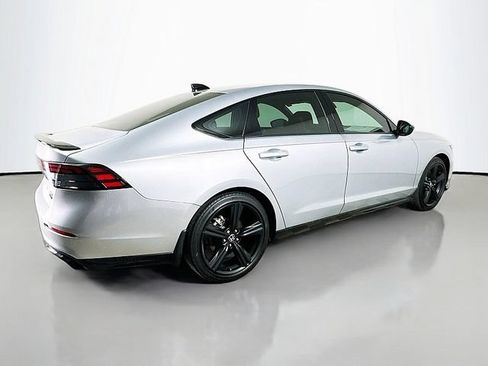 Used 2025 Honda Accord Sport image 7