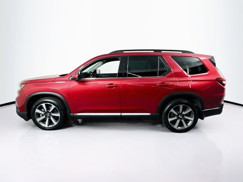 Used 2023 Honda Pilot Elite image 4