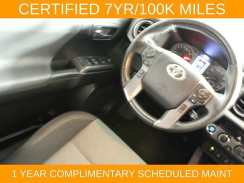 Used 2022 Toyota Tacoma TRD Off-Road w/ Technology Package AWD/4WD image 14