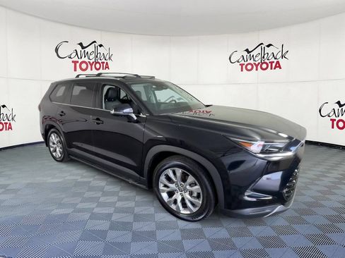 Used 2026 Toyota Grand Highlander AWD Hybrid image 5