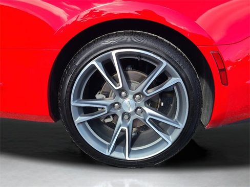 Used 2023 Chevrolet Camaro LT w/ RS Package image 28