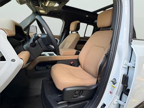 New 2026 Land Rover Defender 110 X-Dynamic SE AWD/4WD image 15