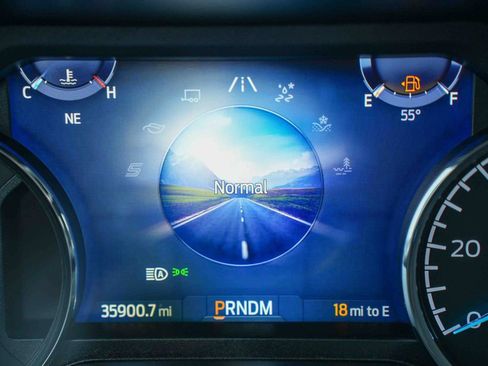 Certified 2023 Ford F150 XLT w/ Equipment Group 302A High image 33