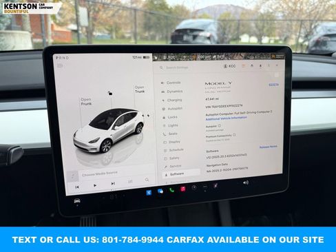 Used 2023 Tesla Model Y Long Range image 22