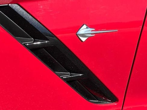 Used 2016 Chevrolet Corvette Stingray Coupe w/ 2LT Preferred Equipment Group image 7