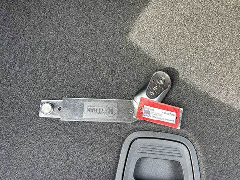 New 2026 Mercedes-Benz CLE 300 4MATIC Cabriolet image 26