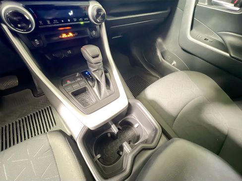 Used 2023 Toyota RAV4 XLE w/ Convenience Package image 26