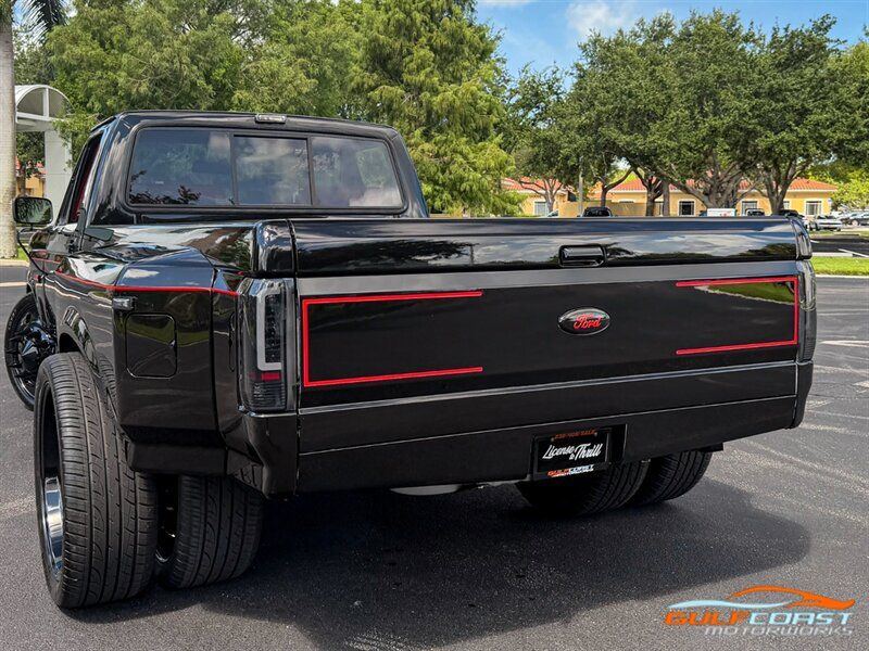 Used 1987 Ford F350 2WD Regular Cab image 34