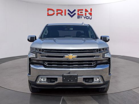 Used 2019 Chevrolet Silverado 1500 LTZ w/ LTZ Convenience Package image 9