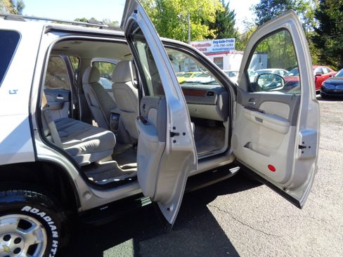 Used 2007 Chevrolet Tahoe LT image 18