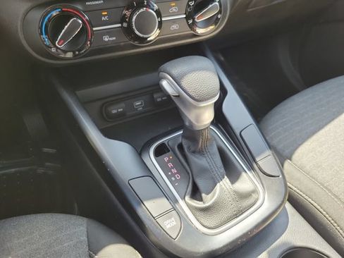 Used 2021 Kia Soul S FWD image 23
