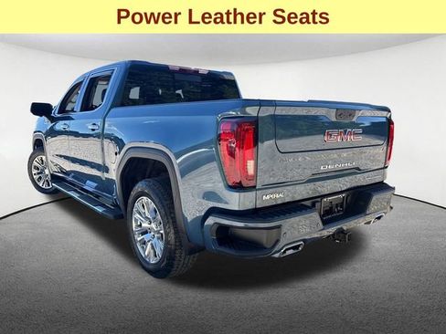 Used 2024 GMC Sierra 1500 Denali w/ Technology Package AWD/4WD image 10