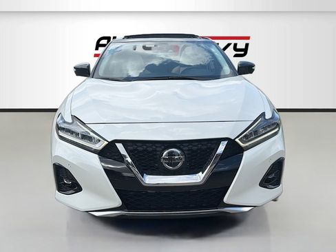 Used 2021 Nissan Maxima Platinum w/ Sport Mat Group image 2