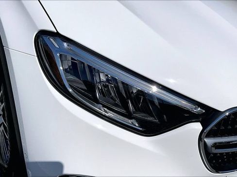 Certified 2026 Mercedes-Benz GLC 300 4MATIC image 35