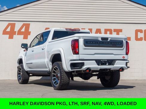 Used 2024 GMC Sierra 1500 AT4 w/ Technology Package image 9