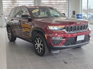Used 2025 Jeep Grand Cherokee Limited w/ Luxury Tech Group II AWD/4WD video 1