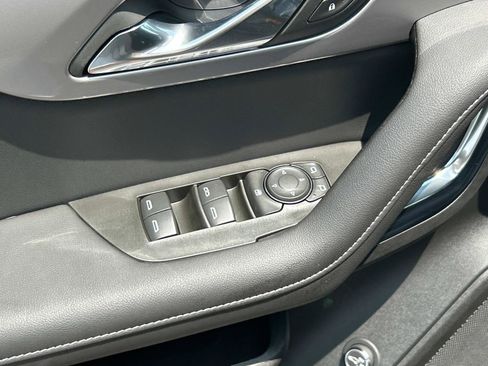 New 2025 Chevrolet Blazer LT w/ Redline Edition image 18