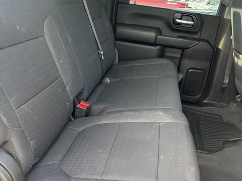 Used 2023 Chevrolet Silverado 2500 Custom w/ Custom Value Package image 10