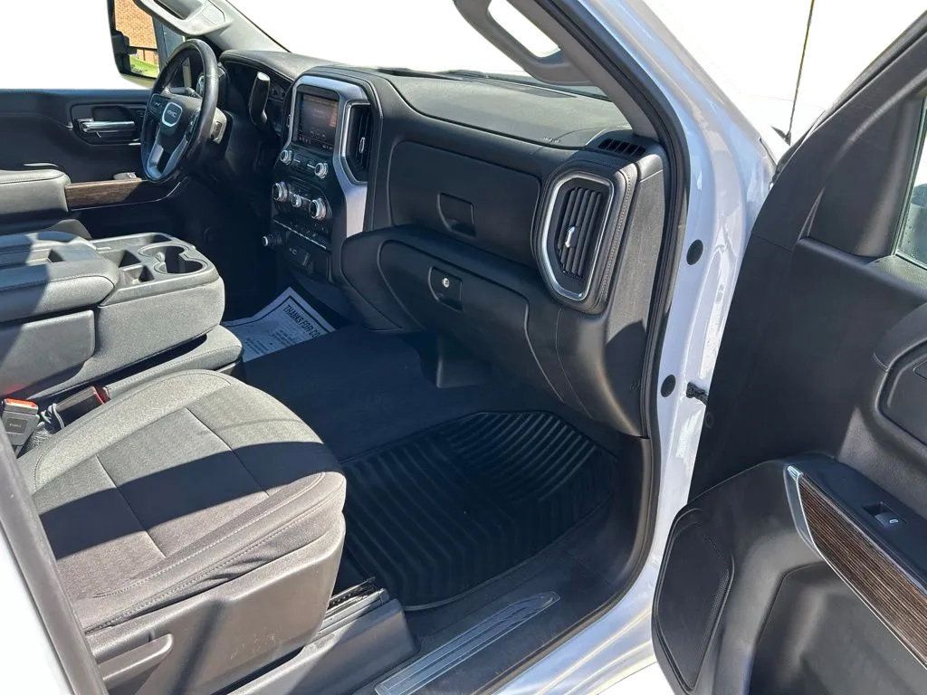 Used 2020 GMC Sierra 1500 Elevation w/ Elevation Value Package AWD/4WD image 27