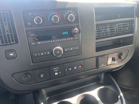 New 2025 Chevrolet Express 3500 Extended w/ Driver Convenience Package image 21