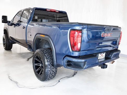 Used 2022 GMC Sierra 2500 AT4 image 4
