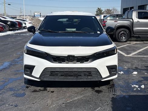 Used 2023 Honda Civic Sport image 8