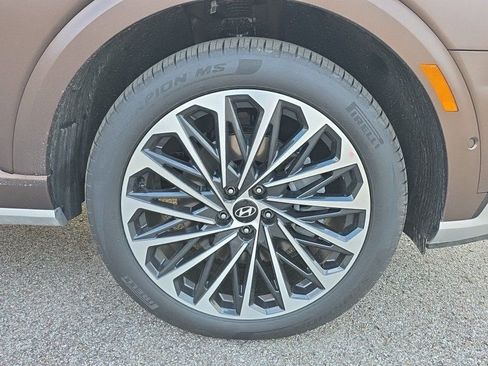 New 2026 Hyundai Palisade Calligraphy FWD image 11